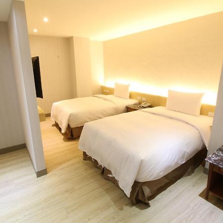 Simple Life Kaohsiung Hotel Exterior foto