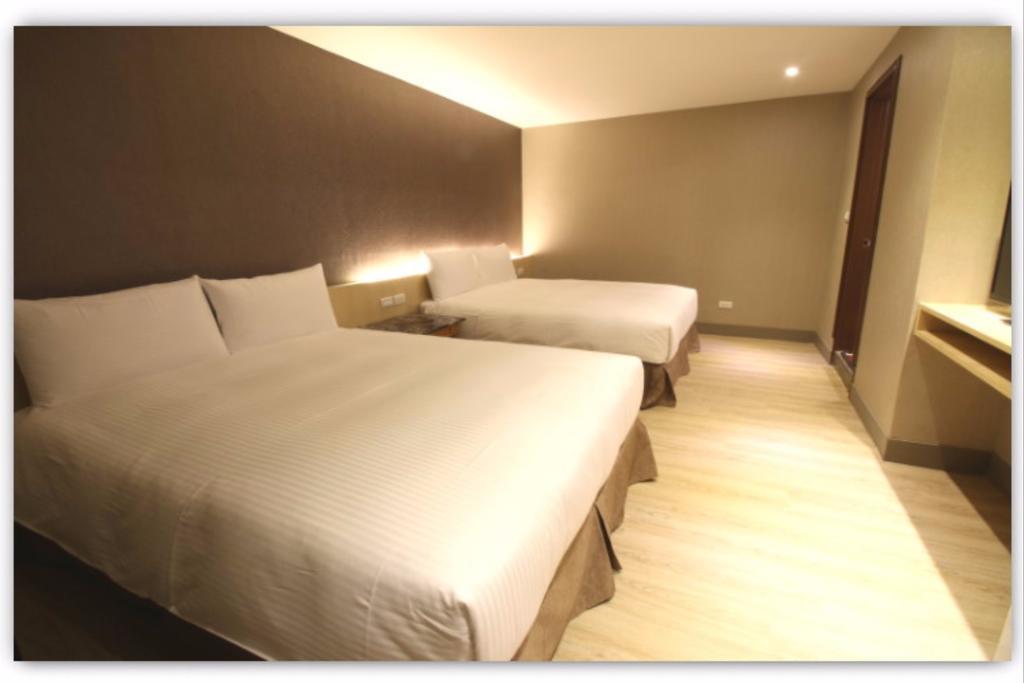 Simple Life Kaohsiung Hotel Exterior foto