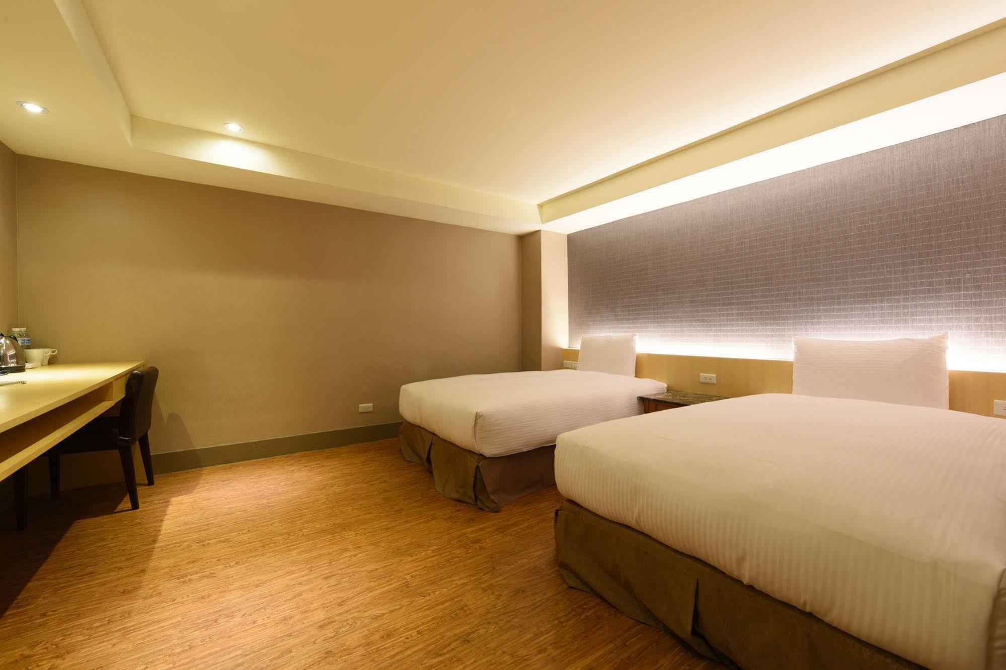 Simple Life Kaohsiung Hotel Exterior foto